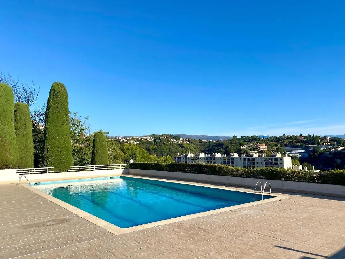 Cosy 2 Pieces, Jardin Privatif Et Piscine Fabron Apartment Nice